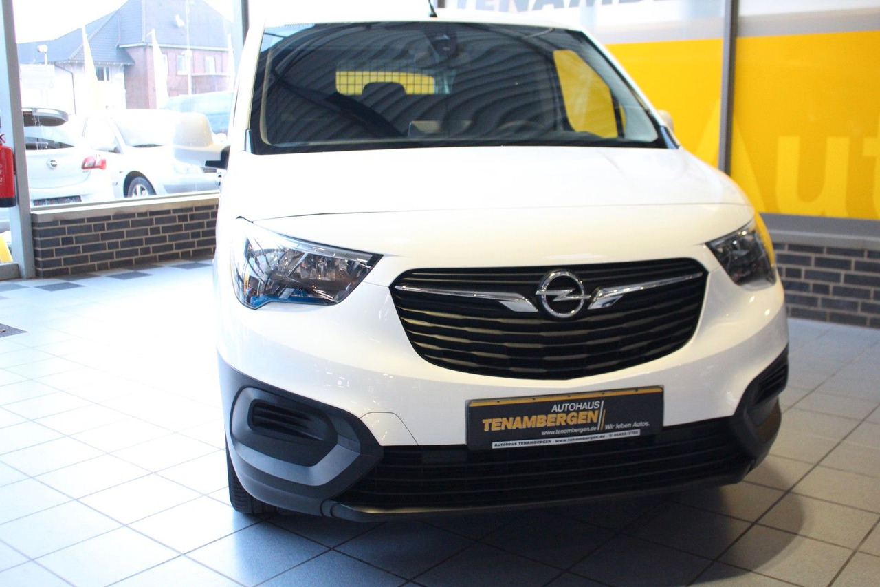 Opel Combo E Cargo 3.Sitze Klima Bluetooth Durchlade - Fourgonnette: photos 3 Opel Combo E Cargo 3.Sitze Klima Bluetooth Durchlade - Fourgonnette: photos 3