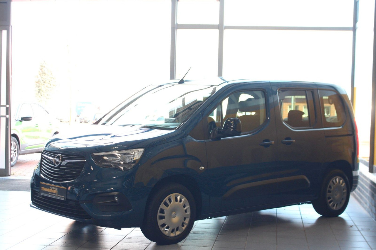 Opel Combo Life E Elegance 1.2 Aut. Navi 180°Kamera - Transport de personnes: photos 4 Opel Combo Life E Elegance 1.2 Aut. Navi 180°Kamera - Transport de personnes: photos 4