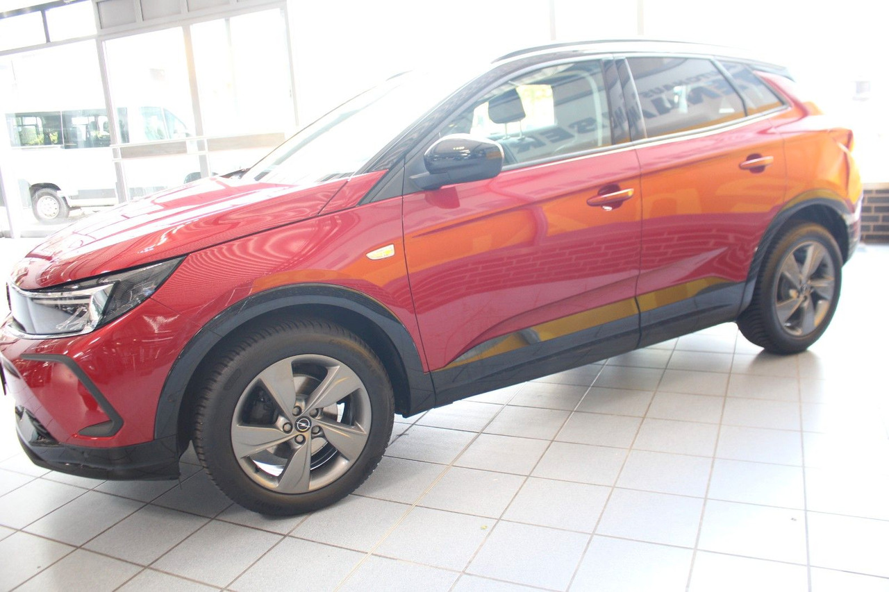 Opel Grandland X GS Line Kamera Navi LED PDC Sitzhzg - SUV: photos 4 Opel Grandland X GS Line Kamera Navi LED PDC Sitzhzg - SUV: photos 4