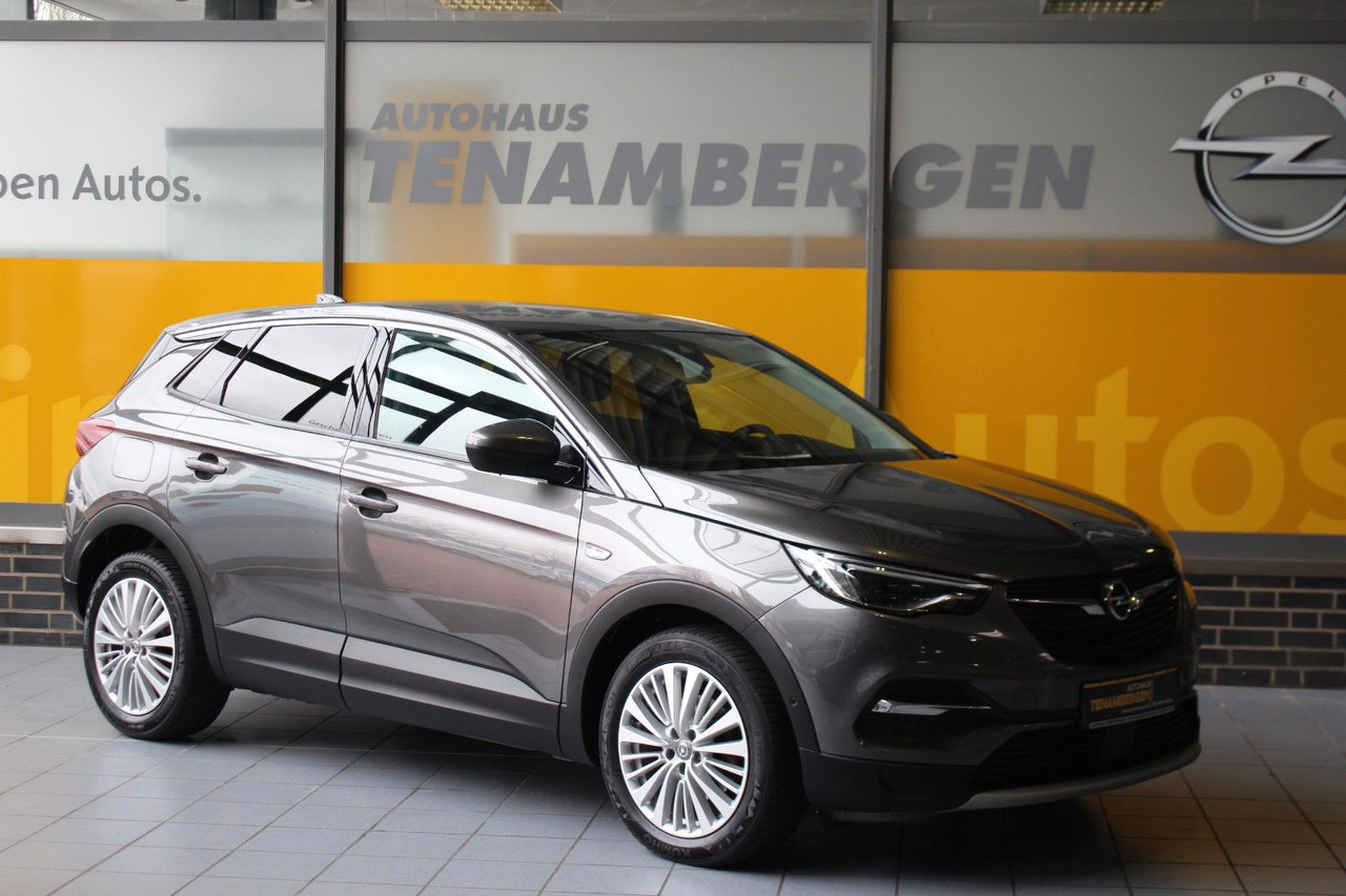 Opel Grandland X Innovation AT-8 Navi Kamera LED AHK - SUV: photos 1 Opel Grandland X Innovation AT-8 Navi Kamera LED AHK - SUV: photos 1
