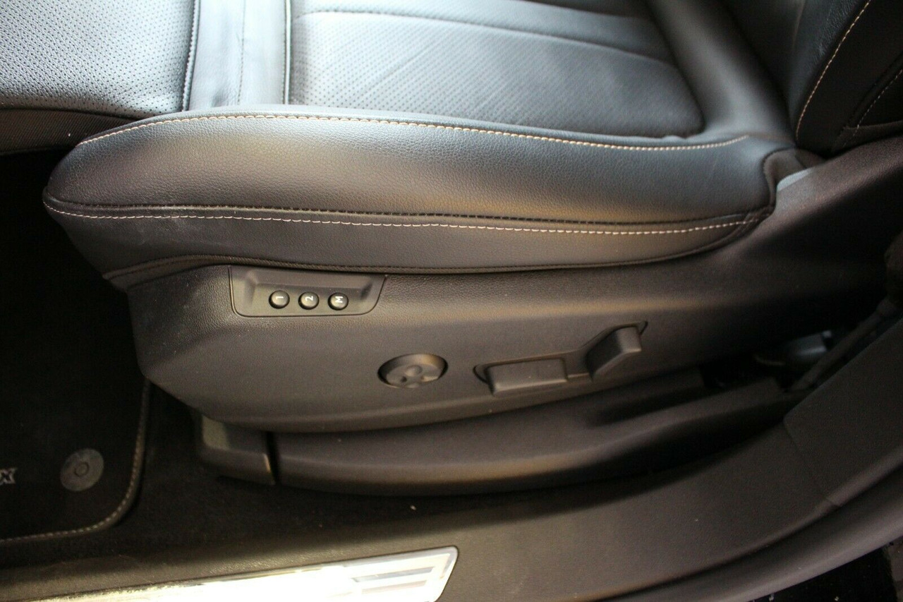 SUV Opel Grandland X Ultimate Leder 360°Kamera DAB: photos 12