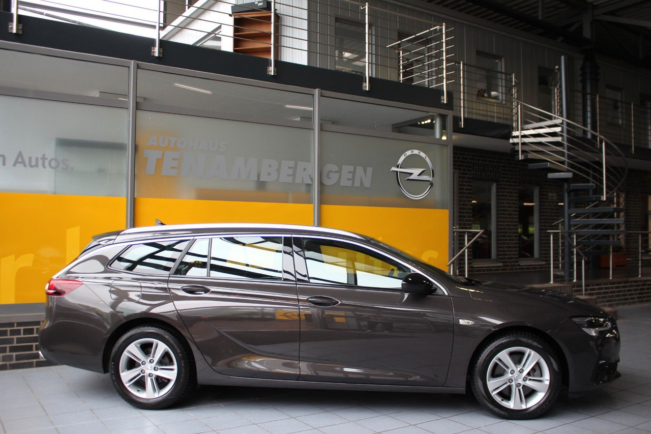 Opel Insignia B Navi SHZ Elegance IntelliLux LED - Voiture: photos 3 Opel Insignia B Navi SHZ Elegance IntelliLux LED - Voiture: photos 3