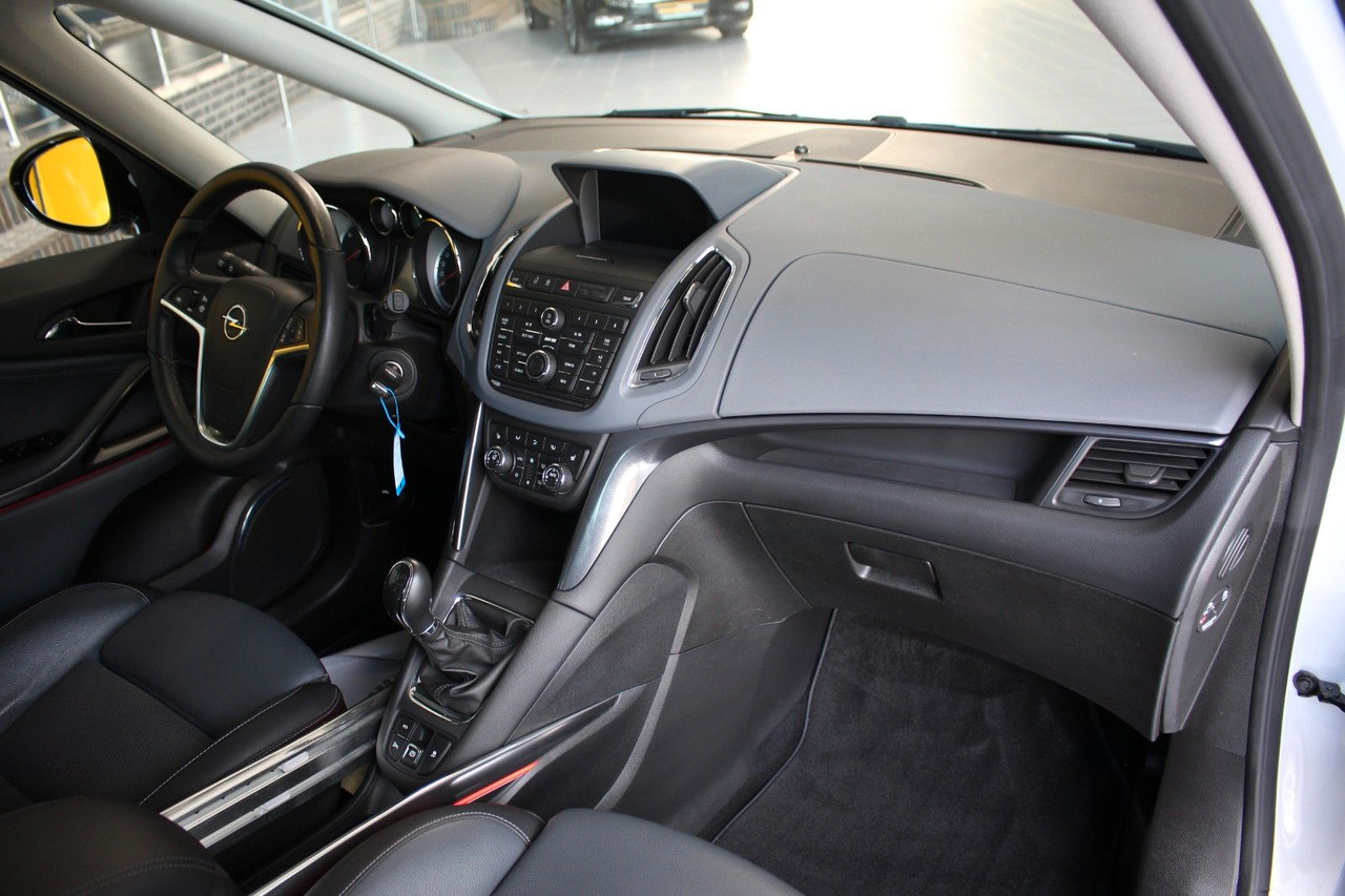 Transport de personnes Opel Zafira Tourer Navi Innovation Bi Xenon Bluetooth: photos 7