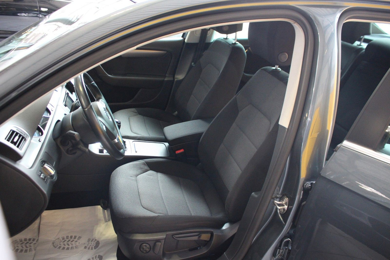 Berline neuf Volkswagen Passat Comfortline BlueMotion Navi PDC: photos 11