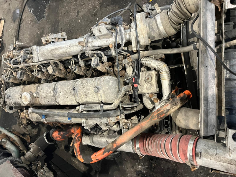 Renault DCI6 - Moteur: photos 3 Renault DCI6 - Moteur: photos 3