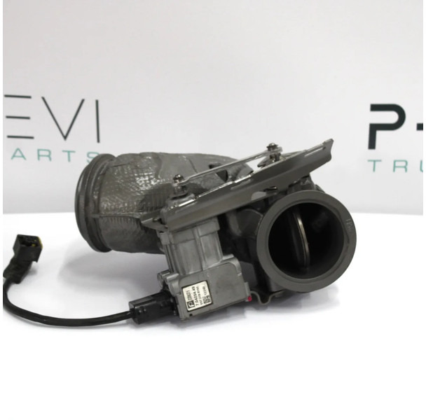 DAF XF106 BPV Klep 2123991 | 2426244 Euro 6 - Système d'échappement pour Camion: photos 1 DAF XF106 BPV Klep 2123991 | 2426244 Euro 6 - Système d'échappement pour Camion: photos 1