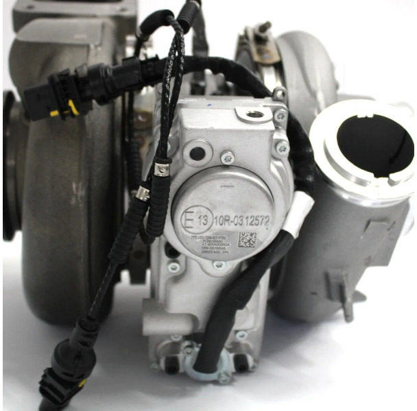 DAF XF106 Turbo Met VTG 2422406 | 3791936 | 2047386 | 1944459 Nieuw - Turbocompresseur pour Camion: photos 4 DAF XF106 Turbo Met VTG 2422406 | 3791936 | 2047386 | 1944459 Nieuw - Turbocompresseur pour Camion: photos 4