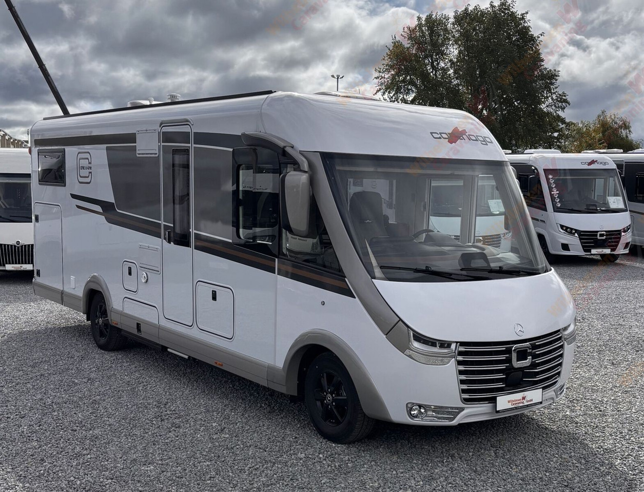 Carthago chic c-line I 4.9 LE L Mercedes*ALDE*Super Paket - Camping-car intégral: photos 1 Carthago chic c-line I 4.9 LE L Mercedes*ALDE*Super Paket - Camping-car intégral: photos 1