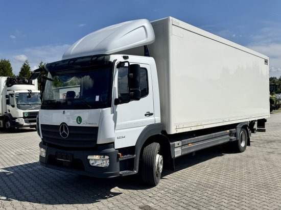 Mercedes-Benz Atego 1224 OM936LA.6-10 - Camion fourgon: photos 2 Mercedes-Benz Atego 1224 OM936LA.6-10 - Camion fourgon: photos 2
