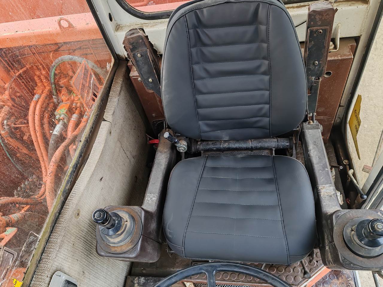 Pelle sur pneus Case Poclain 61P: photos 13