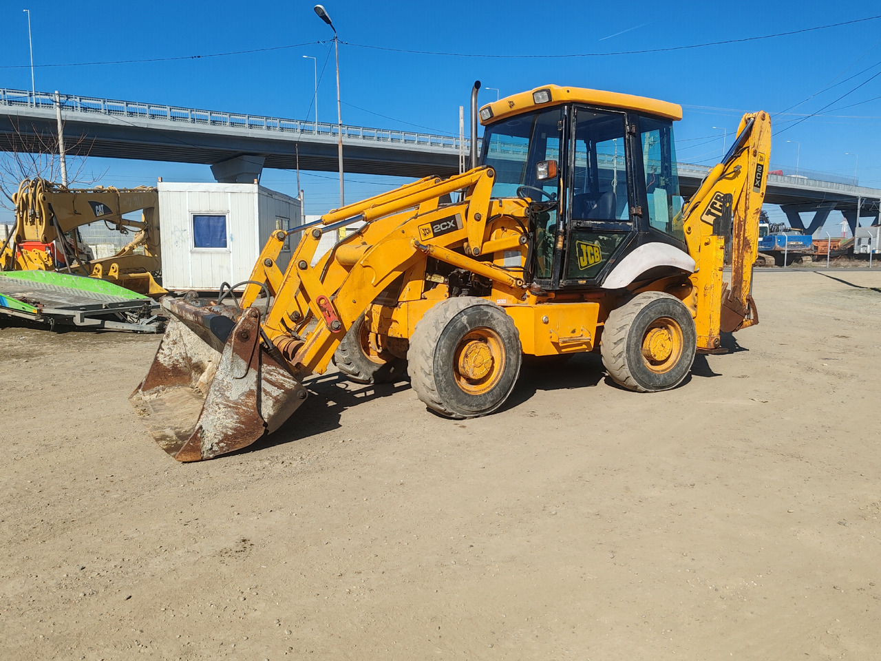 JCB 2CX AS3E - Tractopelle: photos 1 JCB 2CX AS3E - Tractopelle: photos 1