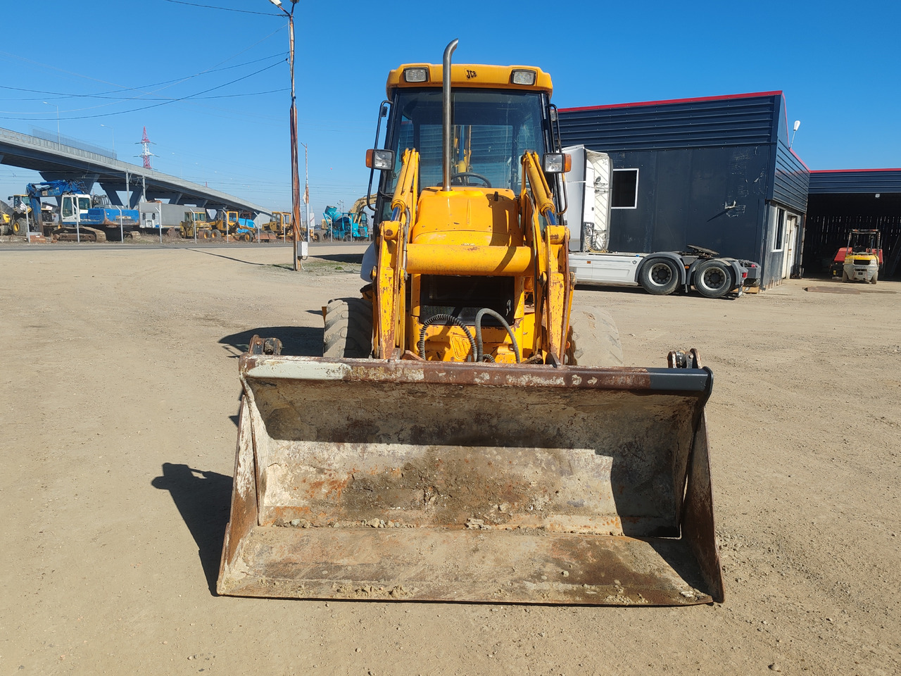 JCB 2CX AS3E - Tractopelle: photos 2 JCB 2CX AS3E - Tractopelle: photos 2