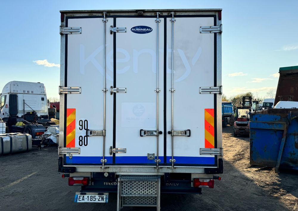Iveco 70-170 - Camion frigorifique: photos 4 Iveco 70-170 - Camion frigorifique: photos 4