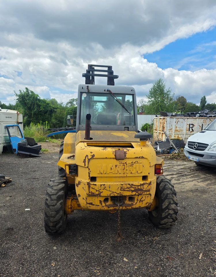 Manitou M26.4 Terenowy 4x4 5,5m - Chariot tout terrain: photos 4 Manitou M26.4 Terenowy 4x4 5,5m - Chariot tout terrain: photos 4