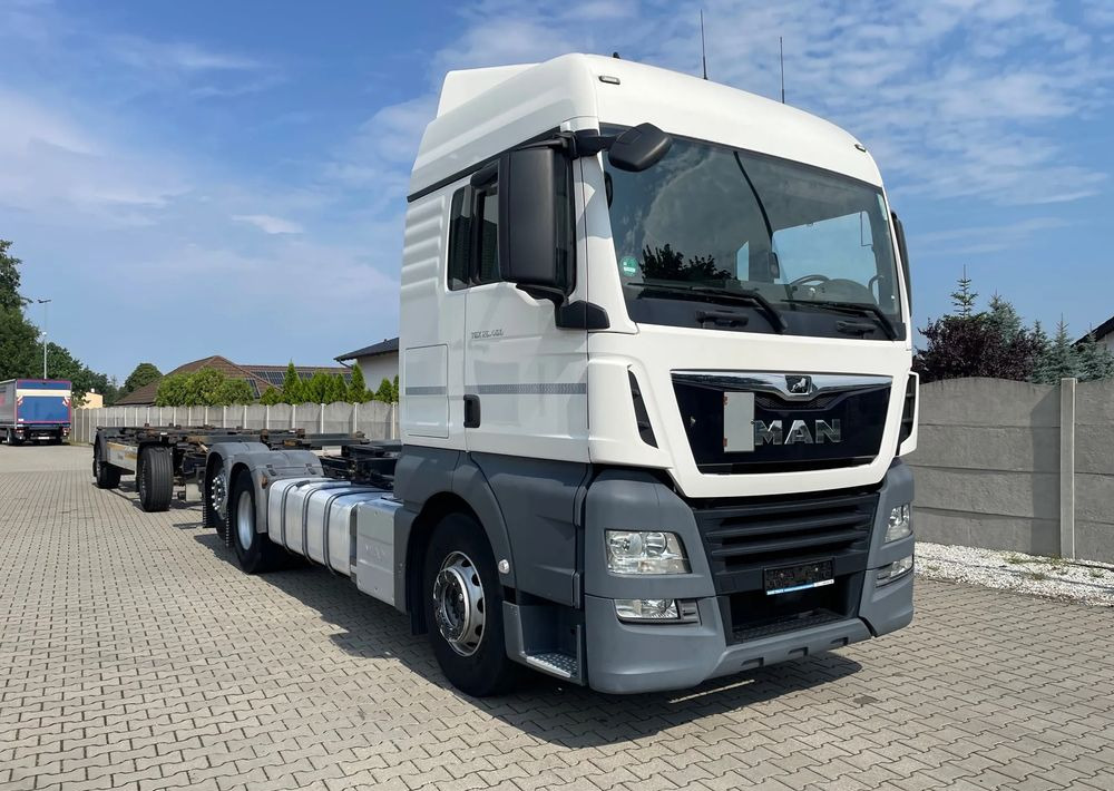 MAN TGX XLX 26.460 BDF - Camion porte-conteneur/ Caisse mobile: photos 2 MAN TGX XLX 26.460 BDF - Camion porte-conteneur/ Caisse mobile: photos 2