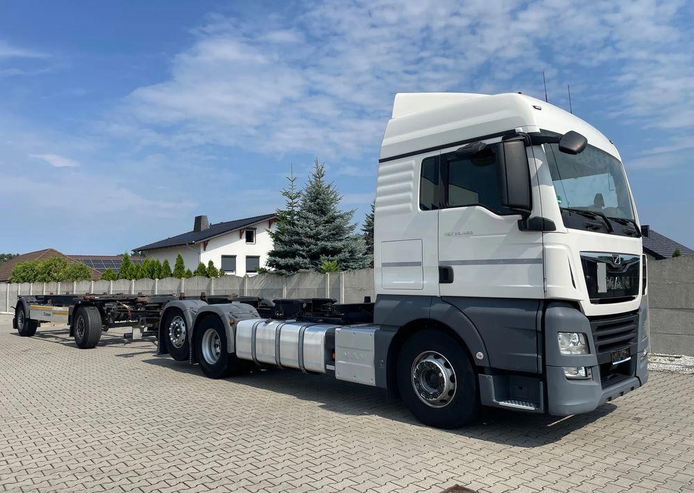 MAN TGX XLX 26.460 BDF - Camion porte-conteneur/ Caisse mobile: photos 1 MAN TGX XLX 26.460 BDF - Camion porte-conteneur/ Caisse mobile: photos 1