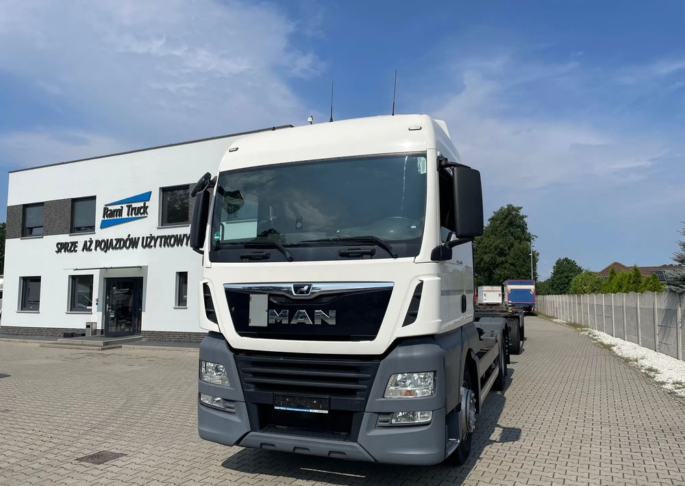 MAN TGX XLX 26.460 BDF - Camion porte-conteneur/ Caisse mobile: photos 3 MAN TGX XLX 26.460 BDF - Camion porte-conteneur/ Caisse mobile: photos 3