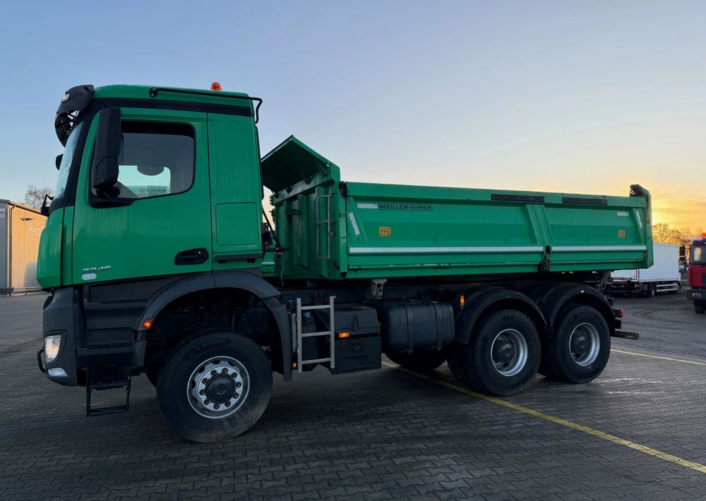 Mercedes-Benz AROCS 3345/6x6/ Wywrotka Miller Bordmatic - Camion benne: photos 2 Mercedes-Benz AROCS 3345/6x6/ Wywrotka Miller Bordmatic - Camion benne: photos 2