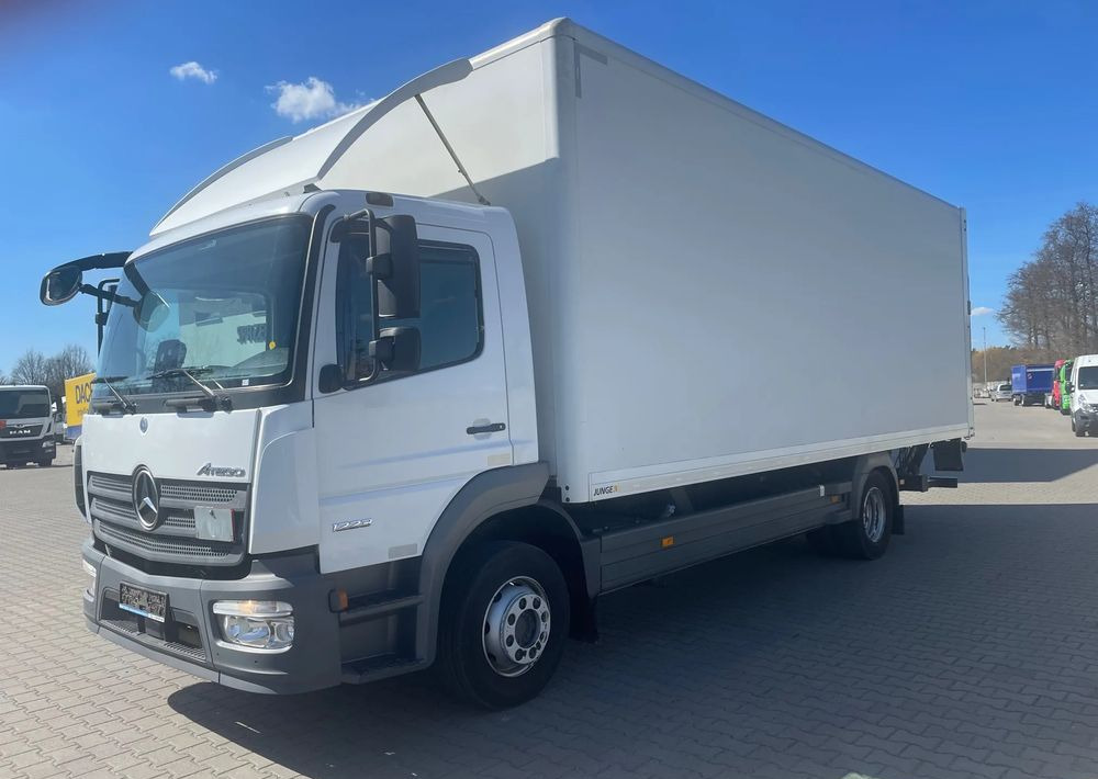 Mercedes-Benz ATEGO 1223 - Camion fourgon: photos 1 Mercedes-Benz ATEGO 1223 - Camion fourgon: photos 1