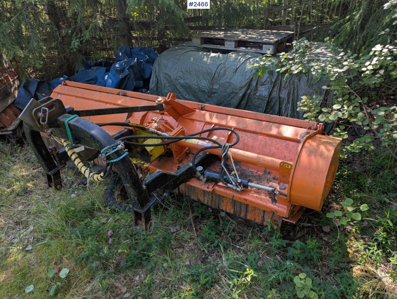 Pasture topper Van Wamler Perfect KB-270 - Broyeur à axe horizontal: photos 1 Pasture topper Van Wamler Perfect KB-270 - Broyeur à axe horizontal: photos 1