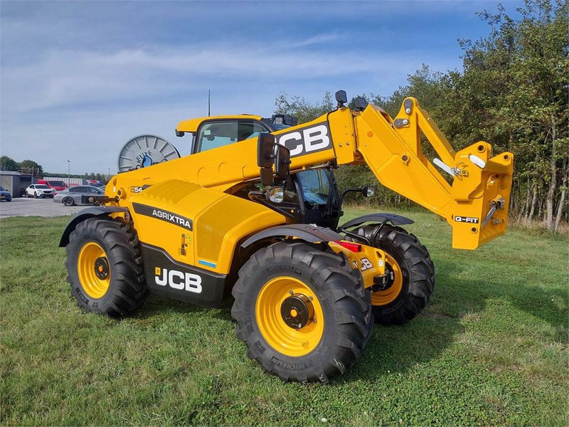 JCB 542-70 AgriXtra DTVT - Chariot télescopique: photos 4 JCB 542-70 AgriXtra DTVT - Chariot télescopique: photos 4