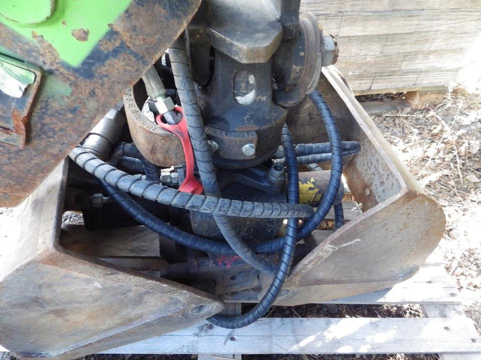 Kinshofer Greifer HPX MS08 10 x auf Lager - Benne preneuse pour Engins de chantier: photos 5 Kinshofer Greifer HPX MS08 10 x auf Lager - Benne preneuse pour Engins de chantier: photos 5