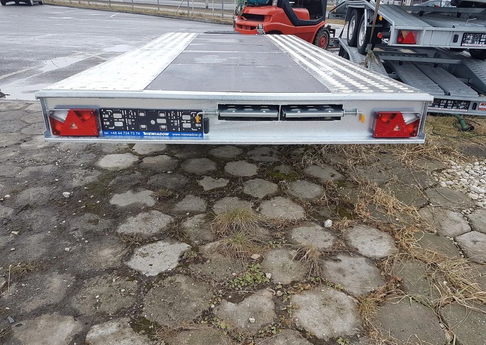Niewiadów NM MARS 4,5x2,1m 2.7T R14C z sklejka - Autre matériel: photos 2 Niewiadów NM MARS 4,5x2,1m 2.7T R14C z sklejka - Autre matériel: photos 2
