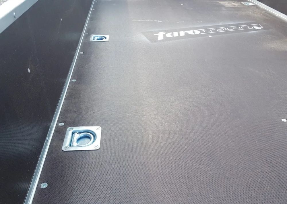 Faro Magicus 3015/2 - Remorque voiture: photos 4 Faro Magicus 3015/2 - Remorque voiture: photos 4