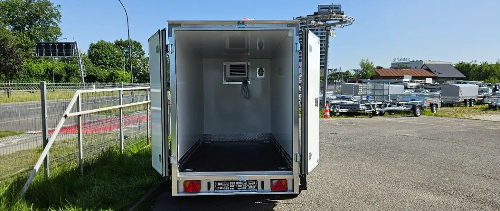 TEMARED COOLER 3015/2 C 2,7T - Semi-remorque frigorifique: photos 5 TEMARED COOLER 3015/2 C 2,7T - Semi-remorque frigorifique: photos 5