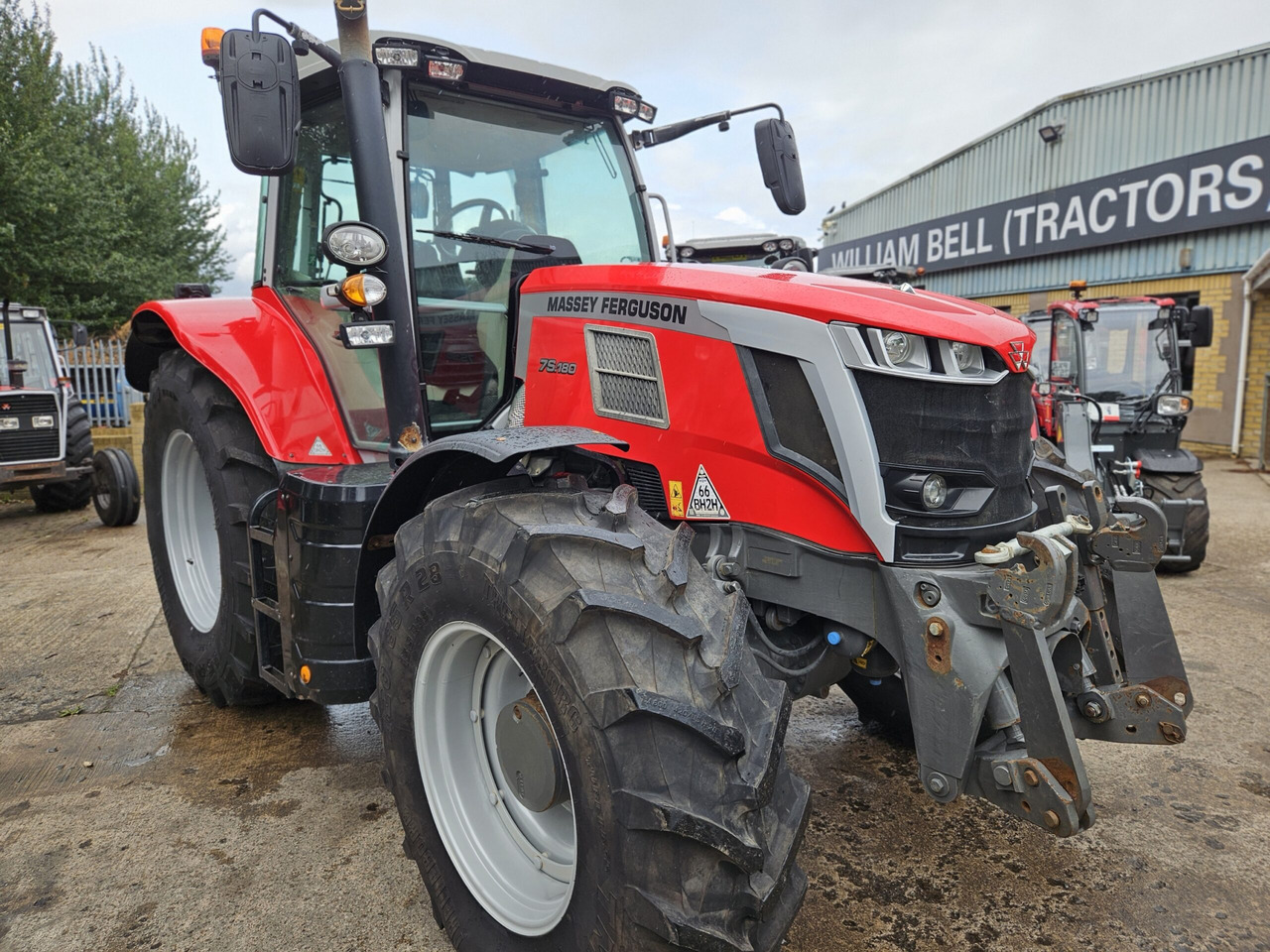 2022 MF 7S.180 Front PTO - Tracteur agricole: photos 1 2022 MF 7S.180 Front PTO - Tracteur agricole: photos 1