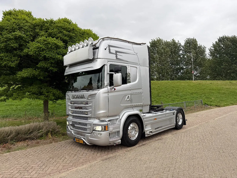 Scania R580 4X2 EUR6 Retader Full Air 2x Tank - Tracteur routier: photos 1 Scania R580 4X2 EUR6 Retader Full Air 2x Tank - Tracteur routier: photos 1
