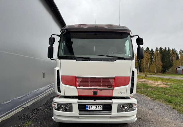 Camion plateau SisuR500 10x4: photos 8 Camion plateau SisuR500 10x4: photos 8