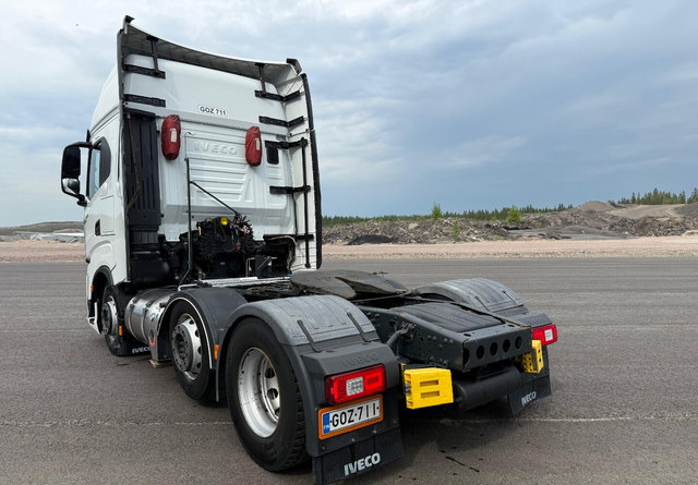 Iveco S-Way 460 LNG 6x2 - Tracteur routier: photos 3 Iveco S-Way 460 LNG 6x2 - Tracteur routier: photos 3