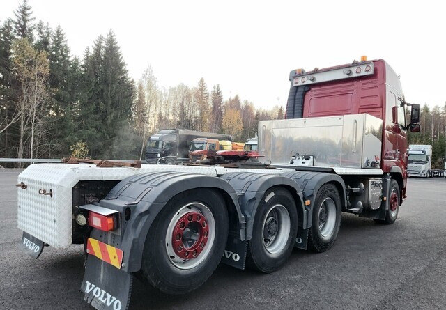 Volvo FH16 600 8x4 - Tracteur routier: photos 4 Volvo FH16 600 8x4 - Tracteur routier: photos 4