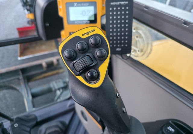 Pelle sur chenille VolvoECR58D + Engcon, Novatron: photos 17