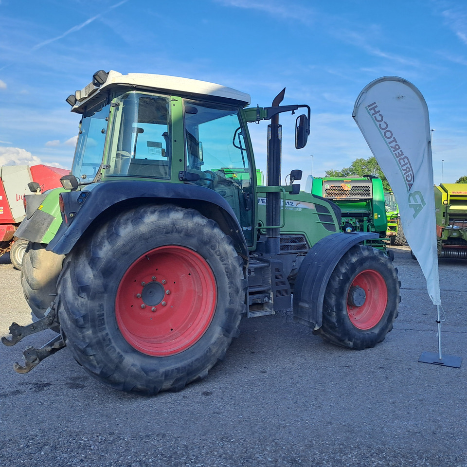 FENDT 312 VARIO - Tracteur agricole: photos 2 FENDT 312 VARIO - Tracteur agricole: photos 2