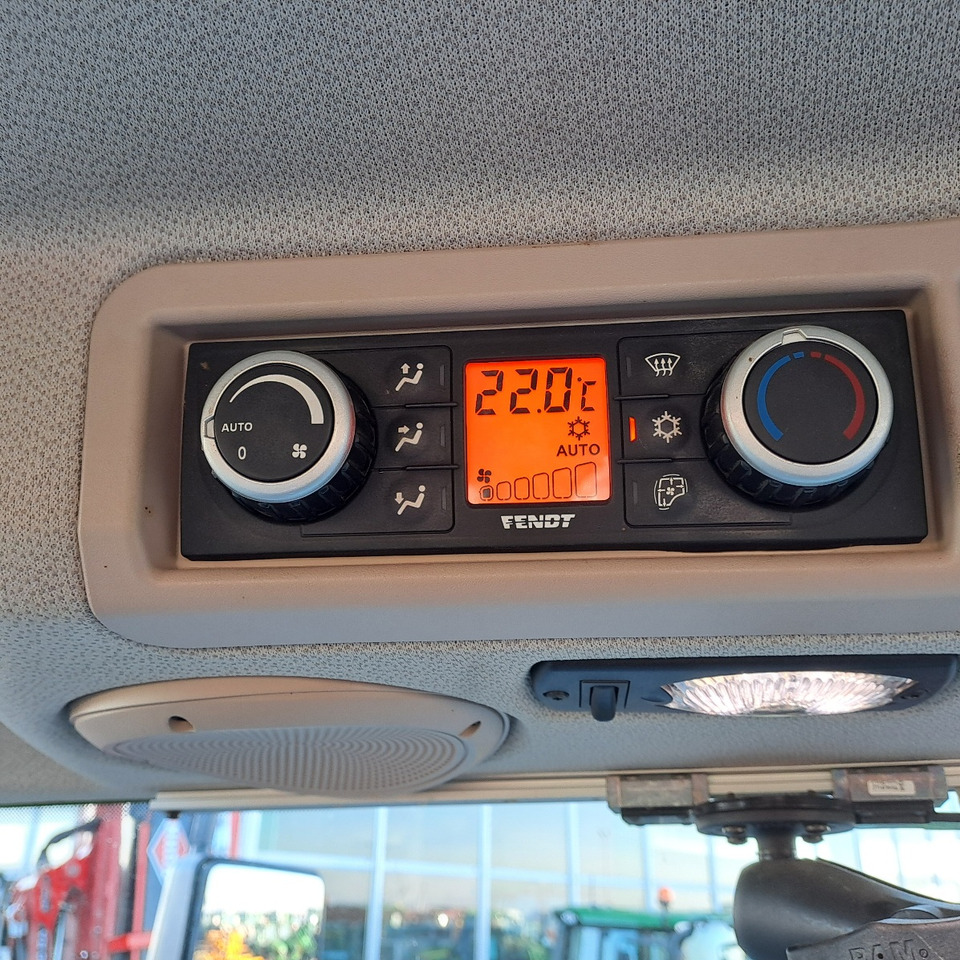 Crédit-bail de FENDT 720 VARIO PROFI - ASTA AGRIBERTOCCHI FENDT 720 VARIO PROFI - ASTA AGRIBERTOCCHI: photos 18 Crédit-bail de FENDT 720 VARIO PROFI - ASTA AGRIBERTOCCHI FENDT 720 VARIO PROFI - ASTA AGRIBERTOCCHI: photos 18