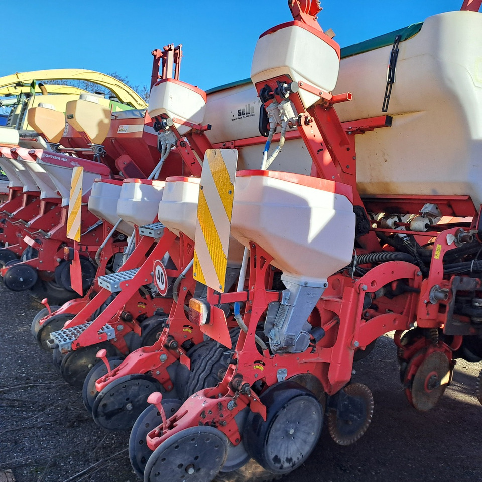 SEMINATRICE GASPARDO RENATA 8 ROWS (FILE) - Semoir monograine: photos 5 SEMINATRICE GASPARDO RENATA 8 ROWS (FILE) - Semoir monograine: photos 5