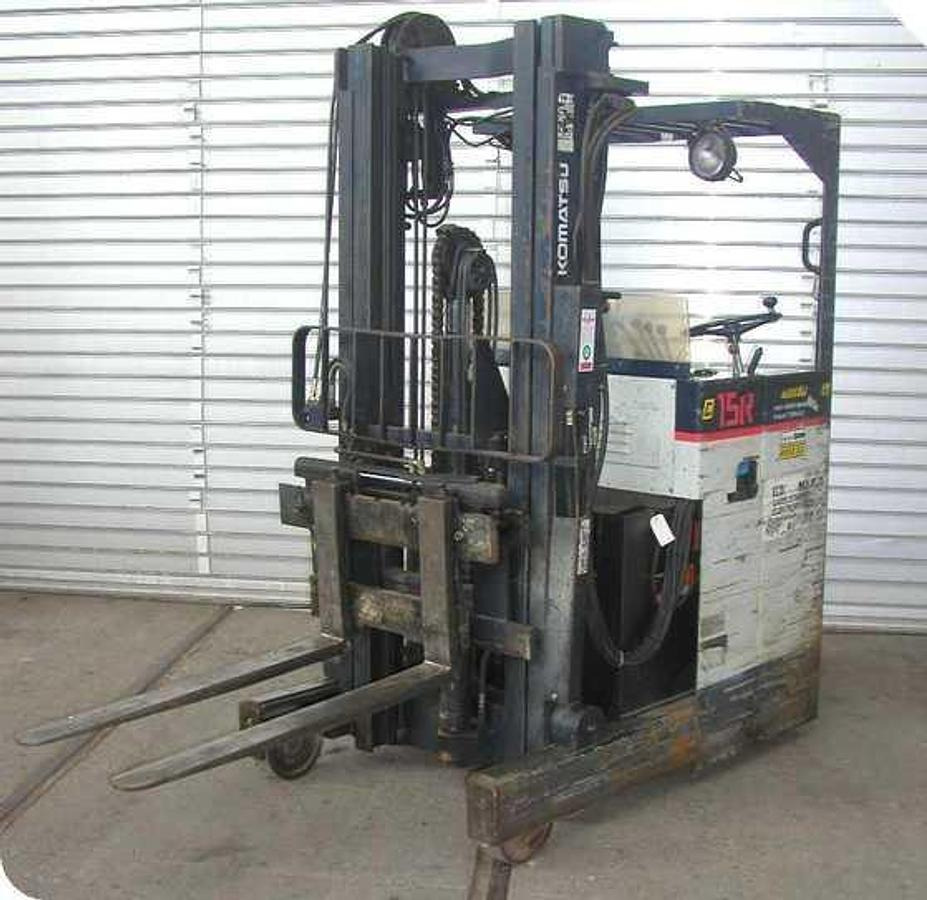 Gabelstapler KLOZ-KOMATSU - Chariot à mât rétractable: photos 1 Gabelstapler KLOZ-KOMATSU - Chariot à mât rétractable: photos 1