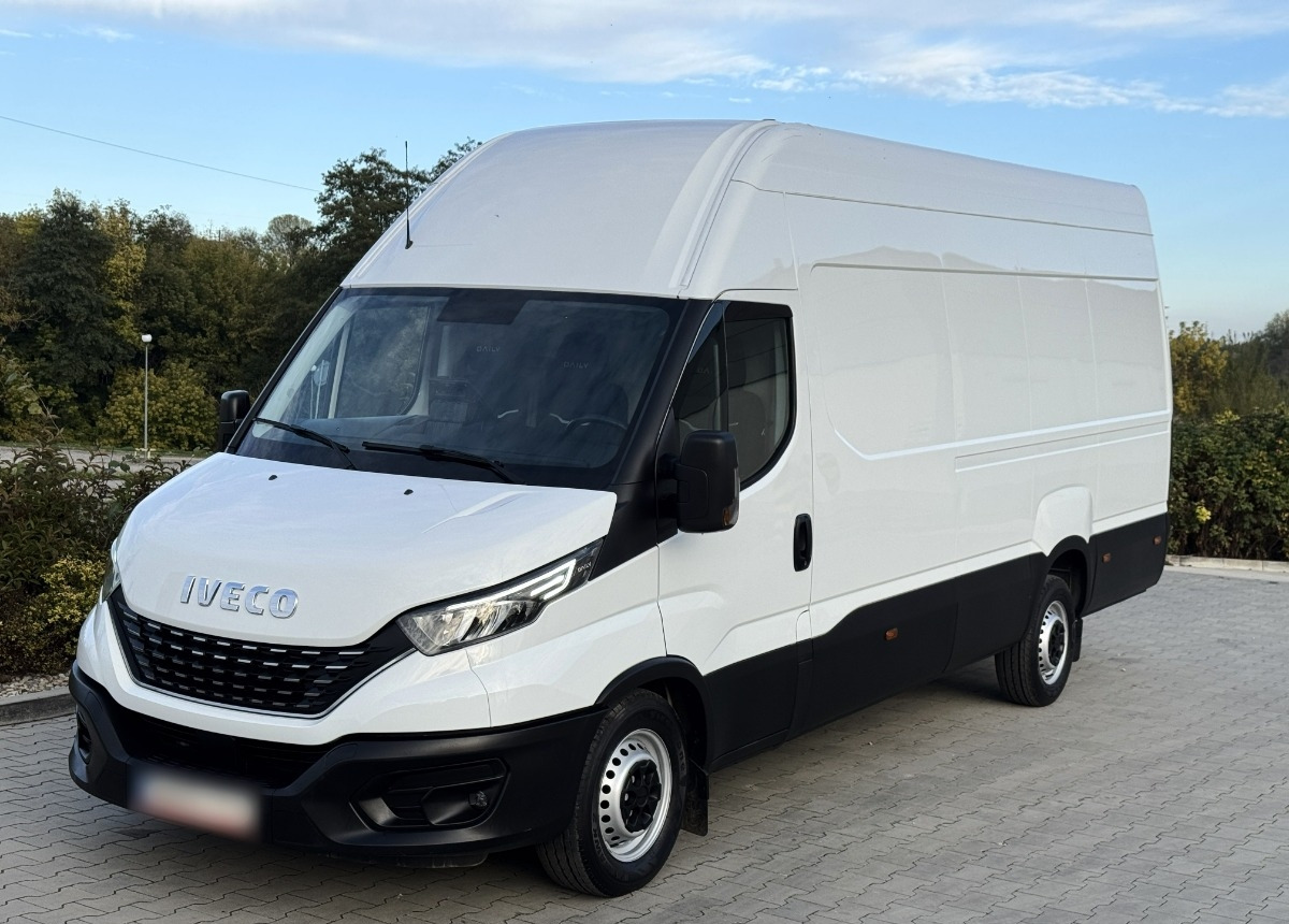 Iveco Daily L4H3 3.0 180KM Hi-matic LED KAMERA Bezwypadkowy Salon PL FV23 - Fourgon utilitaire: photos 1 Iveco Daily L4H3 3.0 180KM Hi-matic LED KAMERA Bezwypadkowy Salon PL FV23 - Fourgon utilitaire: photos 1