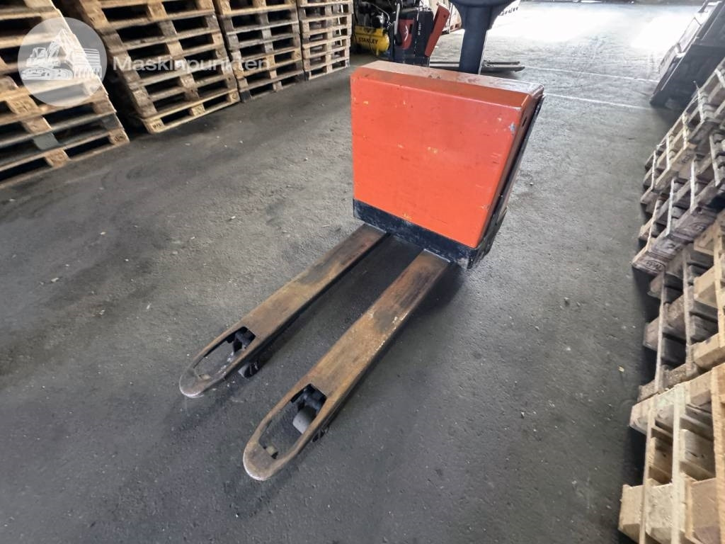 BT LWE 180 - Transpalette: photos 2 BT LWE 180 - Transpalette: photos 2
