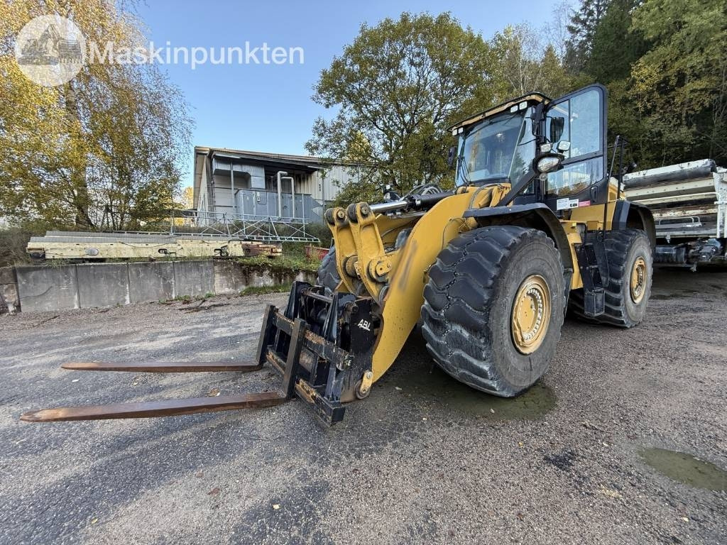 CAT 980 - Chargeuse sur pneus: photos 1 CAT 980 - Chargeuse sur pneus: photos 1