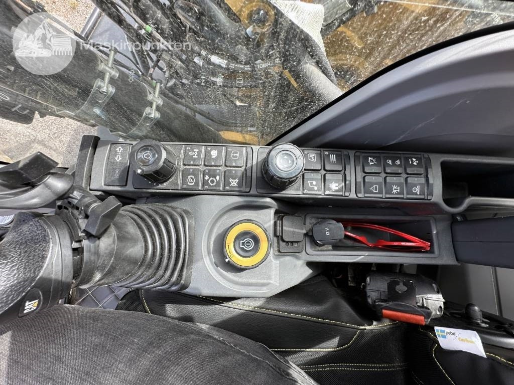Pelle sur pneus CAT M 314: photos 20