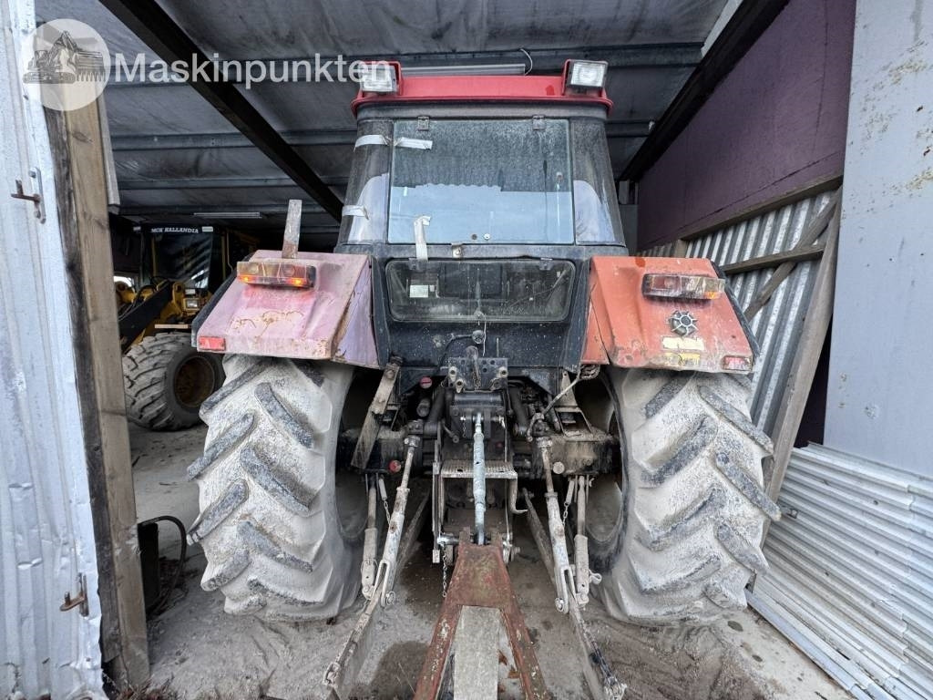 Case INT 844 XL traktor med frontlastare - Tracteur agricole: photos 2 Case INT 844 XL traktor med frontlastare - Tracteur agricole: photos 2