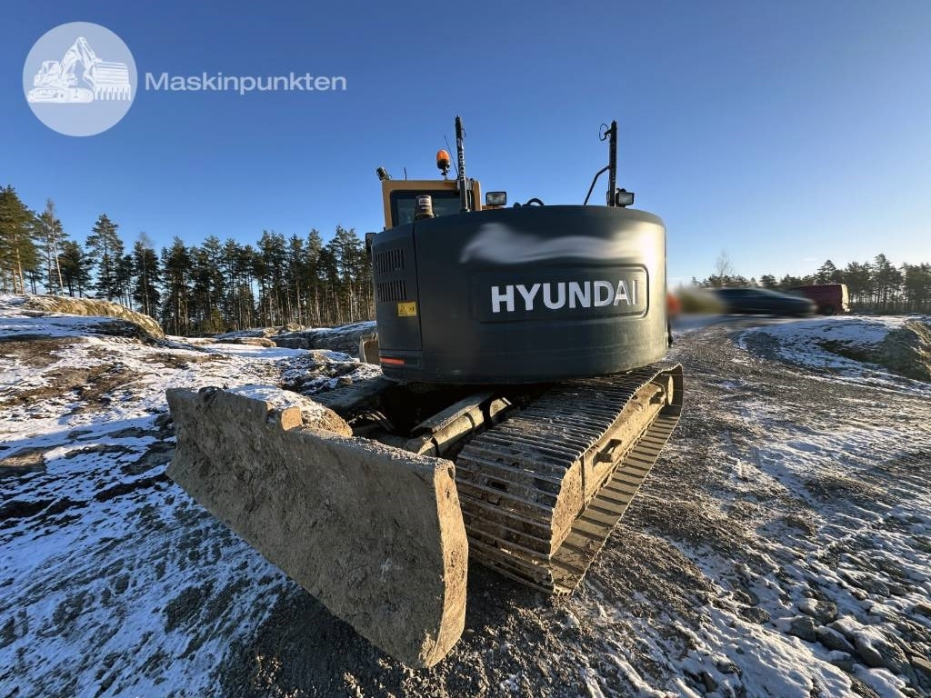 Hyundai Robex 235 LCR-9 S - Pelle sur chenille: photos 4 Hyundai Robex 235 LCR-9 S - Pelle sur chenille: photos 4