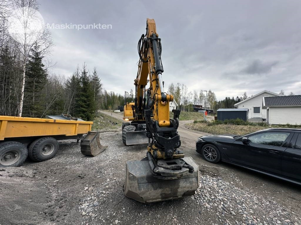 JCB JS 145 W  - Pelle sur pneus: photos 3 JCB JS 145 W  - Pelle sur pneus: photos 3