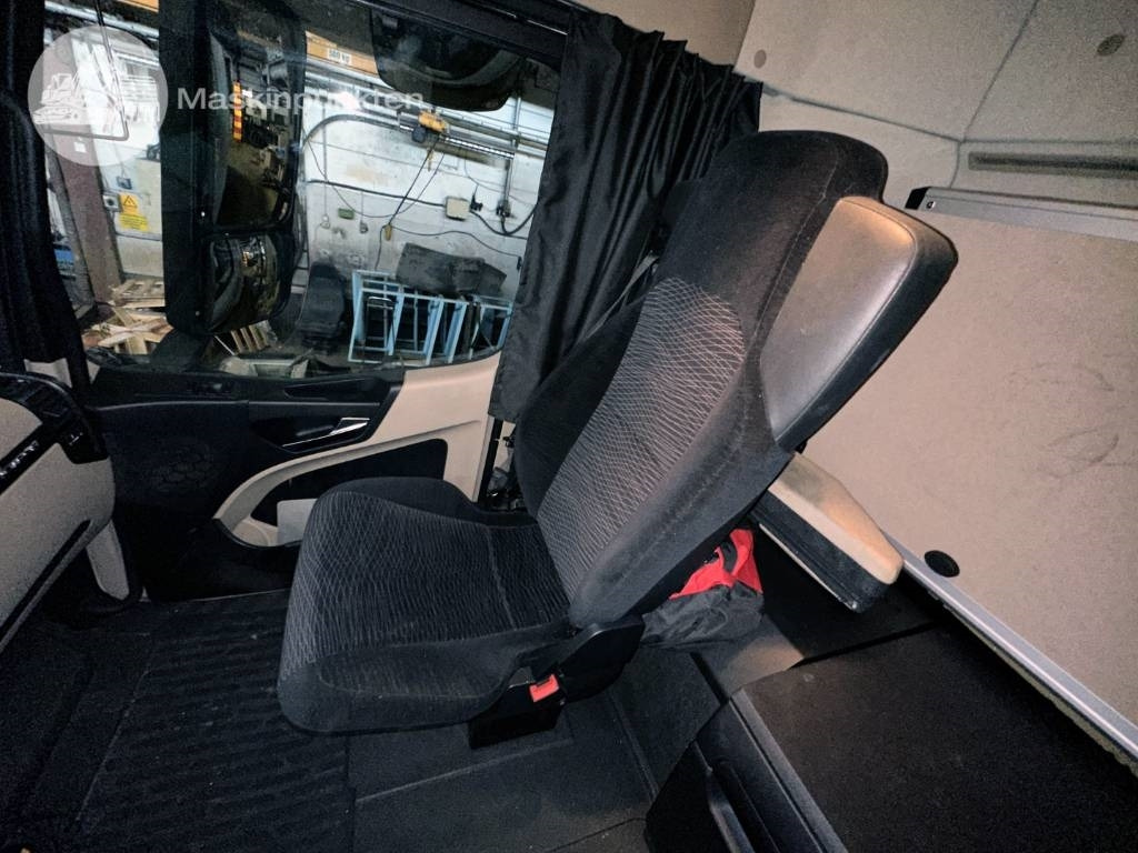 Crédit-bail de Mercedes-Benz Actros 2545 Mercedes-Benz Actros 2545: photos 26 Crédit-bail de Mercedes-Benz Actros 2545 Mercedes-Benz Actros 2545: photos 26