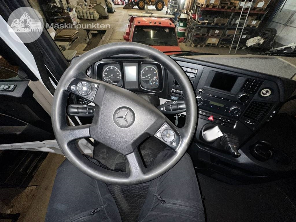 Crédit-bail de Mercedes-Benz Actros 2545 Mercedes-Benz Actros 2545: photos 19 Crédit-bail de Mercedes-Benz Actros 2545 Mercedes-Benz Actros 2545: photos 19