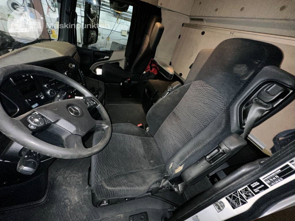Crédit-bail de Mercedes-Benz Actros 2545 Mercedes-Benz Actros 2545: photos 13 Crédit-bail de Mercedes-Benz Actros 2545 Mercedes-Benz Actros 2545: photos 13