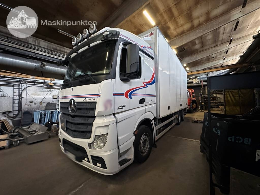Mercedes-Benz Actros 2545 - Camion fourgon: photos 1 Mercedes-Benz Actros 2545 - Camion fourgon: photos 1